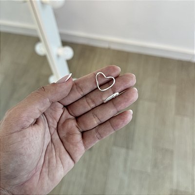 Brinco Argola Coração Fio Redondo - Prata 925