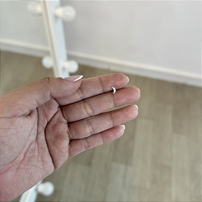 Brinco Piercing Lua Cravejado - Prata 925 e Aço