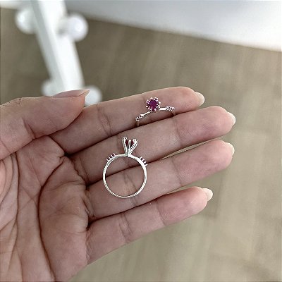 Anel Solitário Garra Alta Cravejado Rosa - Prata 925