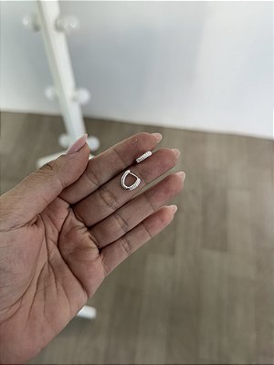 Brinco Argola Meia Cravejada Oval Pequena - Prata 925