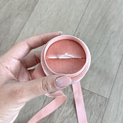 Anel Solitário Cravejado - Prata 925