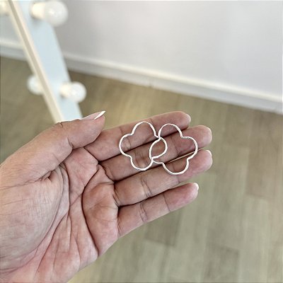 Brinco Argola Flor - Prata 925