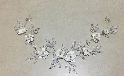 Arranjo em estilo flora com zirconias Sophistiqué - Coleção  Enchanted