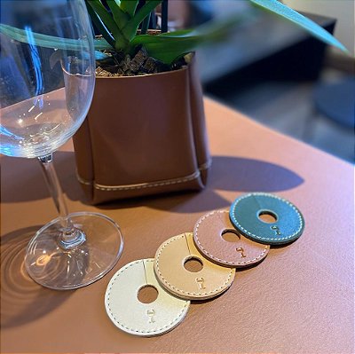 MARCADOR DE TAÇAS VINHO NEUTRO (KIT COM 4 UNID)