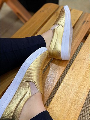 Tênis slip ouro