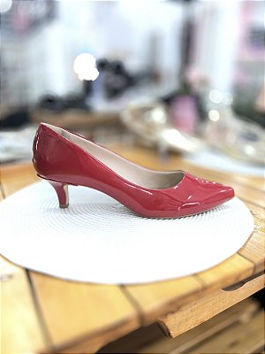 Scarpin scarlet verniz salto fino