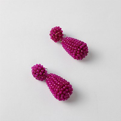 Brinco Metal Max com Miçangas Alongadas