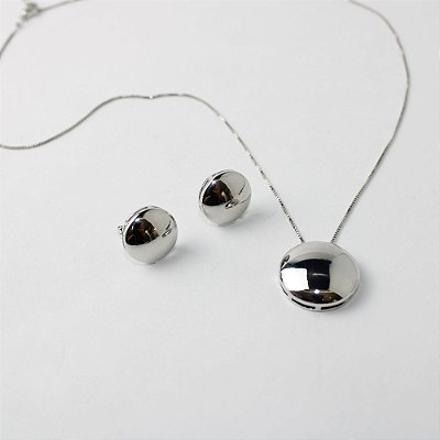 Conjunto Colar e Brincos Redondo Liso em Metal
