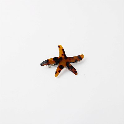 Prendedor de Cabelo Barrete em Resina Tartaruga