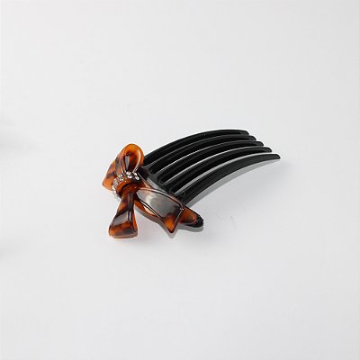 Travessa de Cabelo em Resina com Laço e Strass