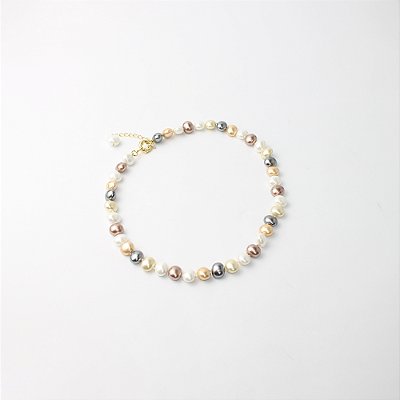 Colar de Metal Curto Pastilhas em 3 Tons