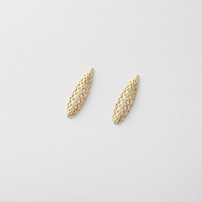 Brinco Folheado Vazado com Design de Trama