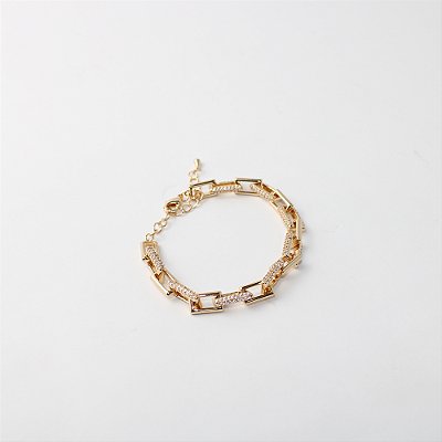 Pulseira de Metal com Elos Retangulares e Zircônias