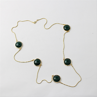 Colar Metal Longo Dourado e Verde