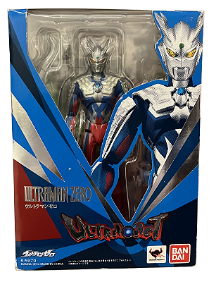 Action Figure Ultraman Zero Ultra-Act Seminovo - Bandai