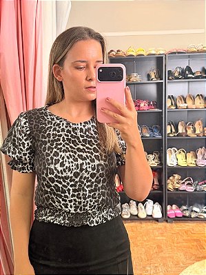 blusa estampa veste P