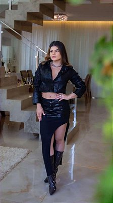 CONJUNTO SAIA E JAQUETA PRETO JEANS