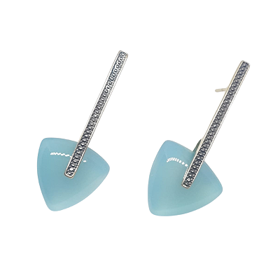 Brinco Banhado a Ouro 18K e Ródio Negro com Pedra Ágata Azul