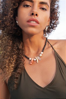 colar areia preta