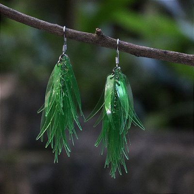 Brinco pena tecno verde