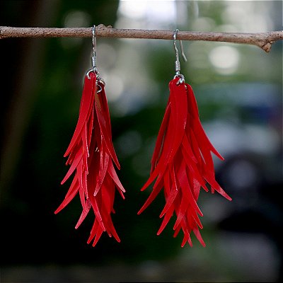 Brinco pena tecno vermelho