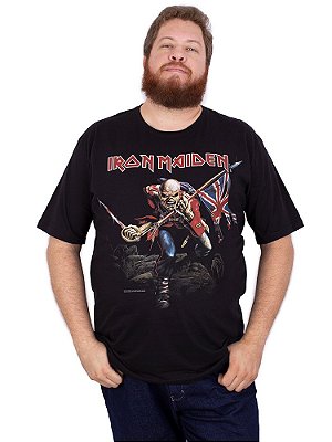 Camiseta Plus Size Iron Maiden The Trooper Preta Oficial