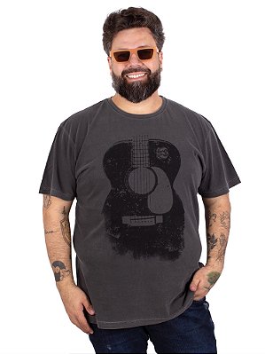 Camiseta Plus Size Estonada Violão Preta.