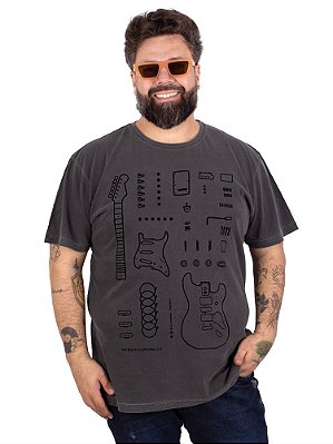 Camiseta Plus Size Estonada Guitarra Deconstruction Preta.