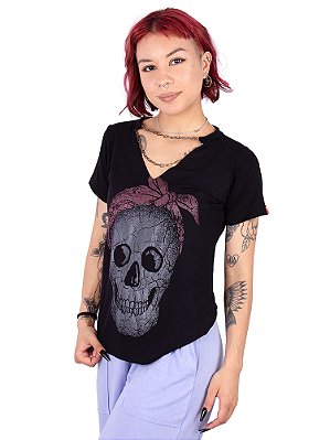 Blusa Corrente Caveira Laço - Preta