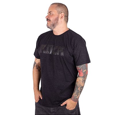 Camiseta Plus Size Rock Relevo Preta Jaguar.