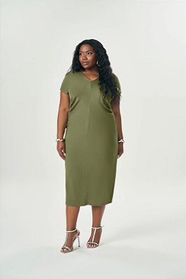 Vestido Plus Size Midi Verde Em Malha Com Detalhe Drapeado Lisamour - 202028