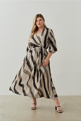 Vestido Plus Size Maxi Midi Estampado Transpassado Em Viscolinho Vocco Plus - 86796