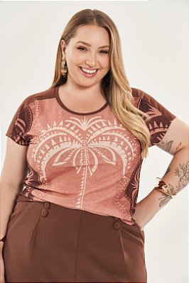 Blusa Plus Size Marrom Em Malha E Estampa Frontal Em Viscocrepe Lisamour - 202076