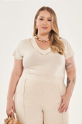 Blusa Plus Size Cru Em Malha Viscolinho Com Detalhe De Entremeio Lisamour - 202133