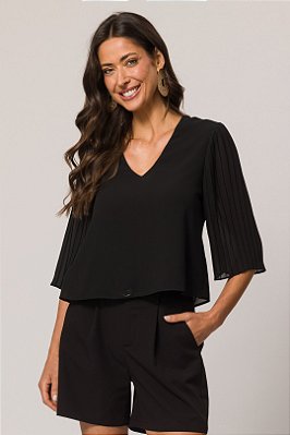 Blusa Preta Em Chiffon Com Manga 3/4 Plissada E Decote V Doce Trama - 105505