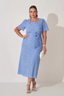 Vestido Plus Size Maxi Midi Azul Em Laise De Manga Curta E Acompanha Faixa - 42397