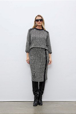Conjunto De Saia Midi Em Tweed Com Detalhe De Botões Elegance All Curves - 091308