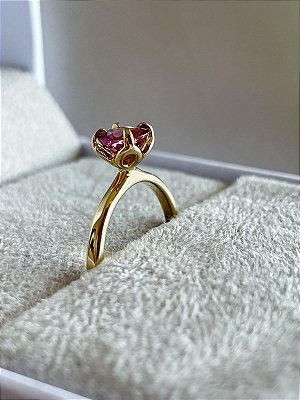 Anel Peônia - ouro amarelo 18k e turmalina rosa
