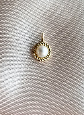 Pingente Drina - ouro amarelo 18k e pérola