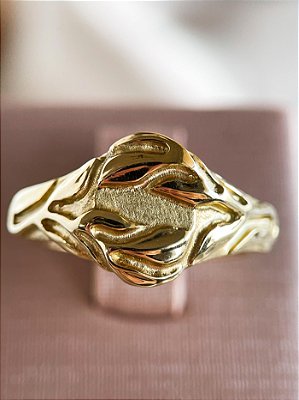 Anel Trianon- ouro amarelo 18k