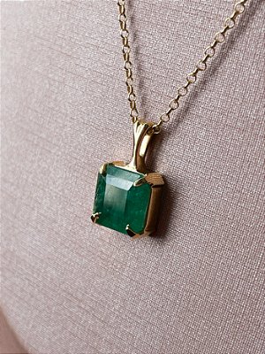 Pingente Esmeralda Quadrada - ouro amarelo 18k
