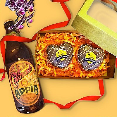 Kit presenteavel com 02 corações + Cerveja Colorado Appia