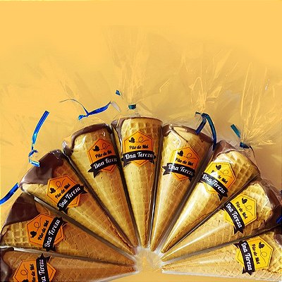 Mini cone de pão de mel