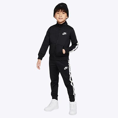 Conjunto Jaqueta Preta Manga Longa e Calça em Malha Infantil Masculino Nike 86L774-023