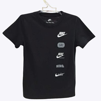 Camiseta Manga Curta Club Badge Preta Infantil Nike 86L881-023