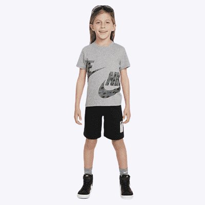 Conjunto Camiseta e Bermuda Infantil Masculino Nike 86L775-023