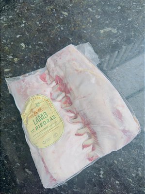 Carré de Cordeiro Las Piedras 950g-1kg