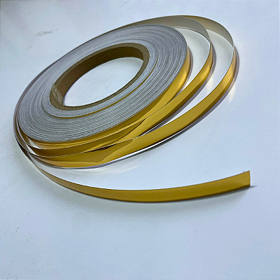 Fita Adesiva Dourada Lisa 50M Para Adesivos De Parede e Tetos