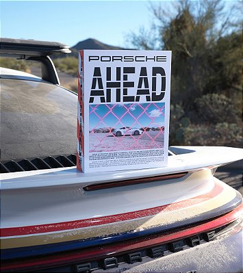 Livro de mesa de centro AHEAD