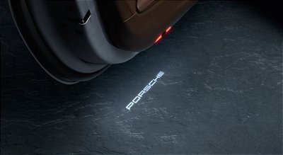 Projetores da porta LED com logótipo "PORSCHE"